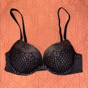 Victoria’s Secret Very Sexy Push Up 36C